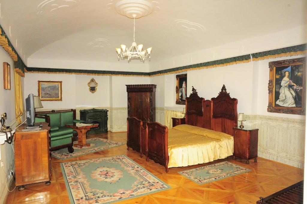 Teleki-Degenfeld Kastelyszallo Szirák Cameră foto